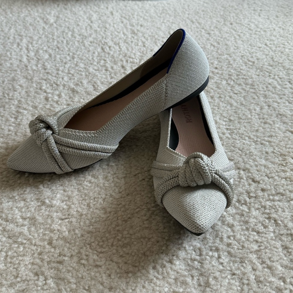 Rothy’s The Knot Point II Size 7.5 Diamond Metallic